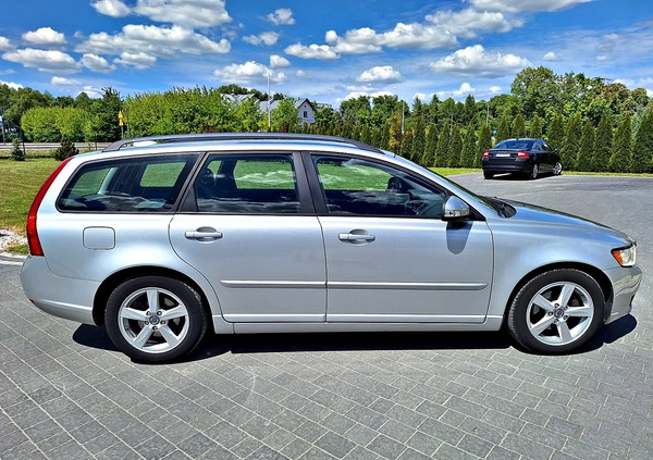 Volvo V50 cena 22900 przebieg: 250000, rok produkcji 2010 z Bełżyce małe 254